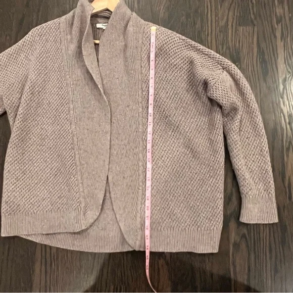 Madewell Women's Light Tan Cardigan Size Small Grandpacore - Picture 4 of 11